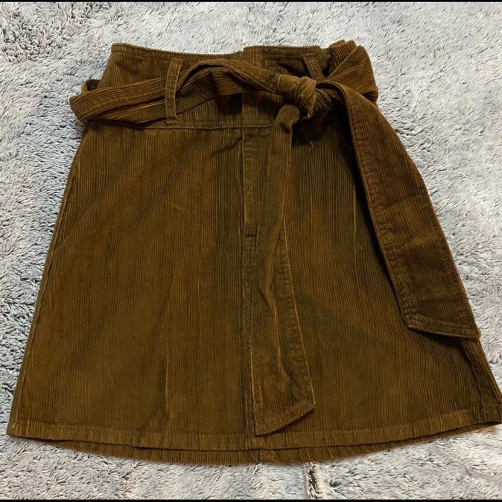 FREE W/PURCHASE! Rewash Brown Corduroy Front Tie Skirt - Sz 1 ✨ - Picture 1 of 5